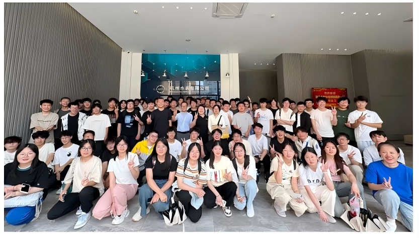 University-Enterprise Collaboration, Putting Learning into Practice | Teachers and Students from Zhejiang University of Water Resources and Electric Power Visit Our Company for Study Tour